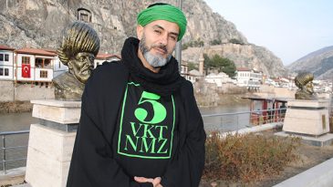 Yaşar Alptekin kaza geçirdi!
