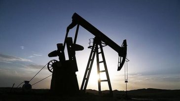 Petrolün varili 62,90 dolar