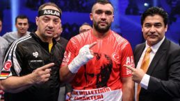 Las Vegas’ta ringe çıkıyor