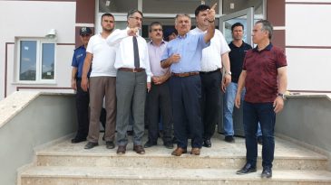 Eğitimi ihmal etmiyor