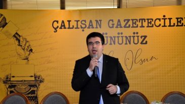 Büyükşehir den gazeteciler ve aileleri onuruna yemek