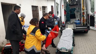 Yaşlı adamı ölümden sağlık ekipleri kurtardı