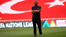 Şenol Güneş: