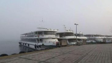 İstanbul’da sis nedeniyle çok sayıda vapur seferi yapılamıyor