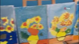 Minikler, eserlerini depremzedeler için üretti