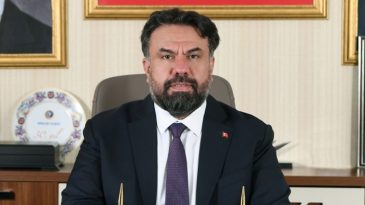 EKREM BAŞARAN: “27 MAYIS DARBESİ’NİN ESİNTİLERİNİ BUGÜN DE GÖRÜYORUZ”