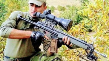 Edremit’te Suriye sınırına görevli giden Uzman Çavuş şehit oldu.