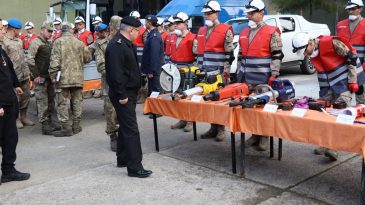 Balıkesir İl Jandarma Komutanlığınca,Depremlere Karşı Hazırlıklı Olunması Kapsamında Eğitim Verilmiştir!