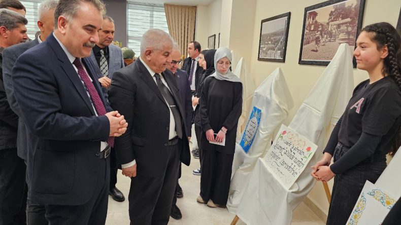 Hat ve Tezhip ödülleri sahiplerini buldu